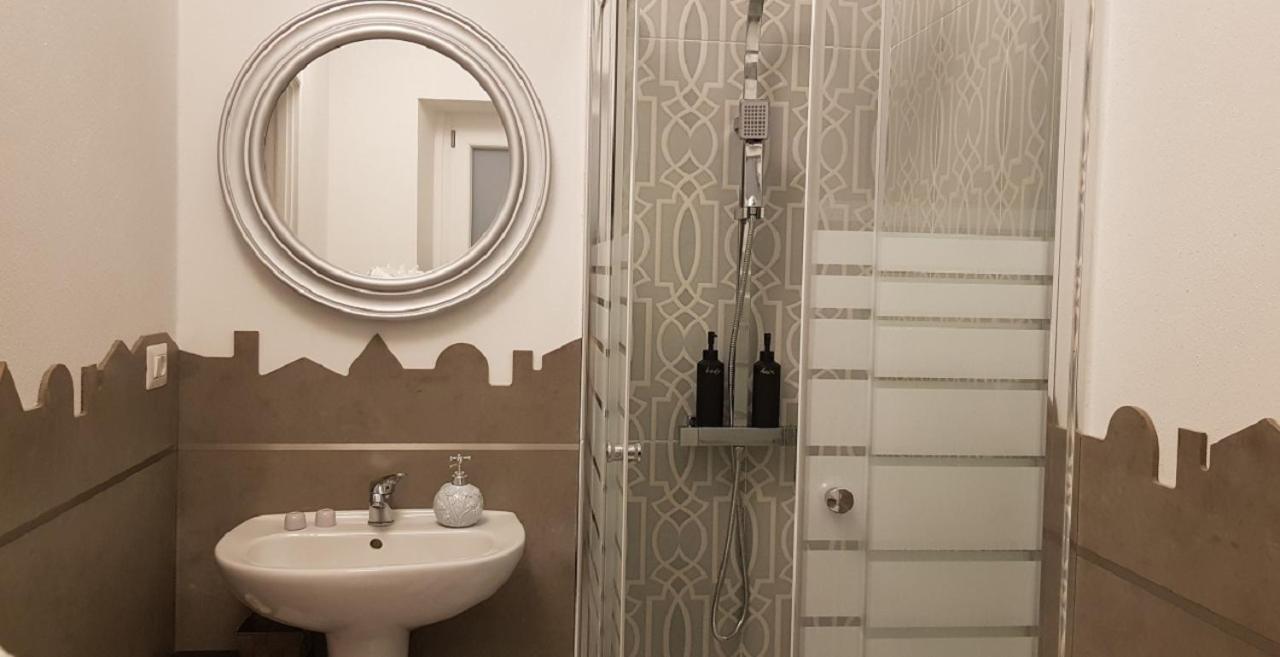 Cortile Gancia - Sweet House Bed and Breakfast Narzole Buitenkant foto