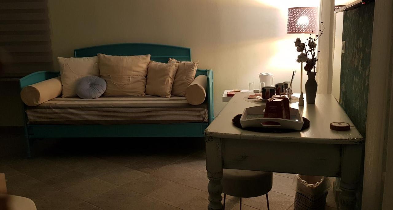 Cortile Gancia - Sweet House Bed and Breakfast Narzole Buitenkant foto